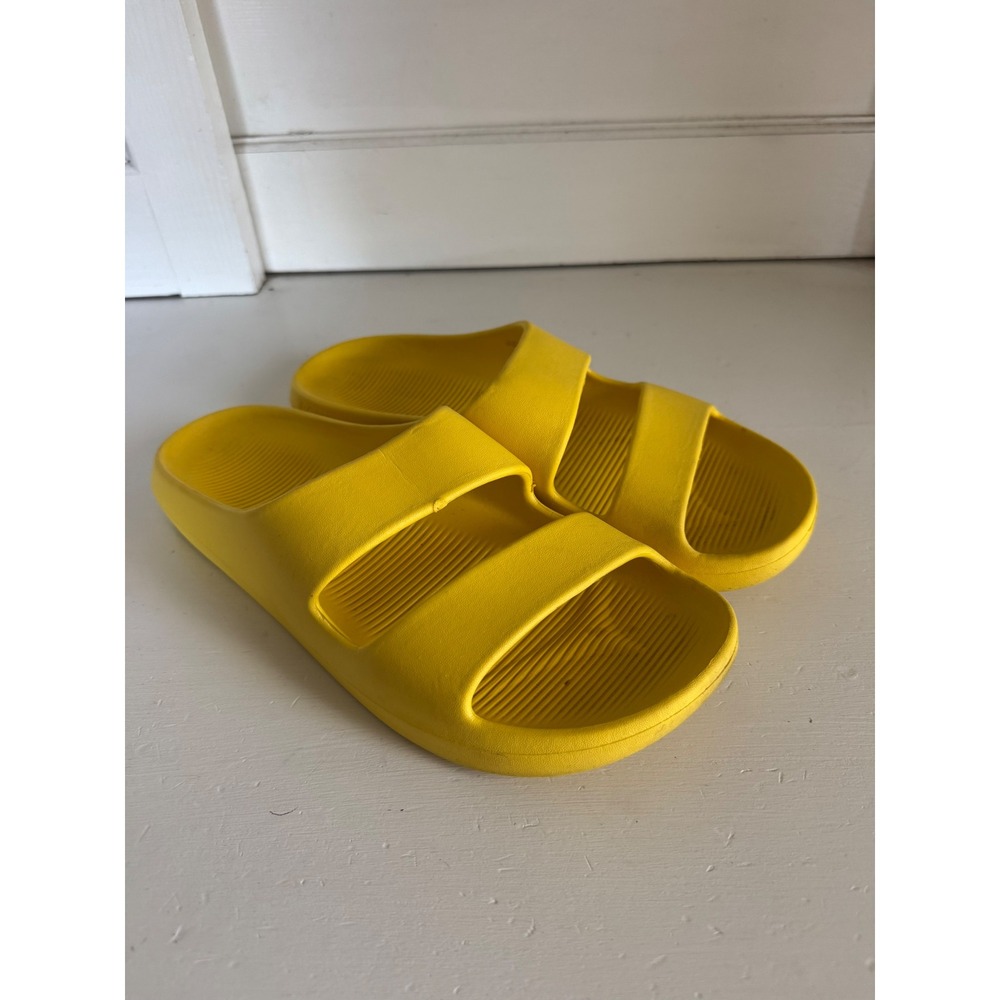 Bombas Women's Yellow Friday Sandal size 10
